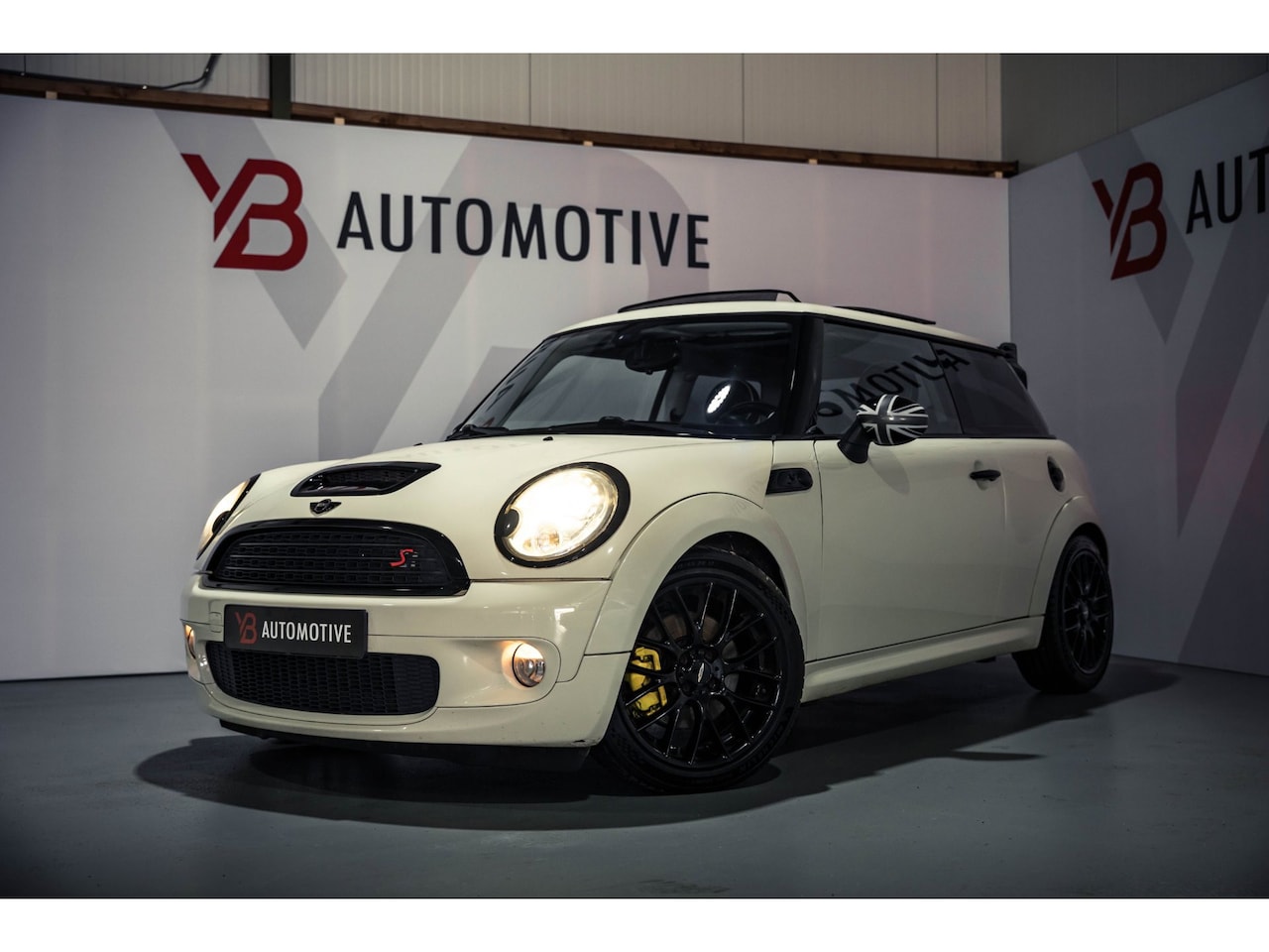 MINI Cooper S - 1.6 - AutoWereld.nl
