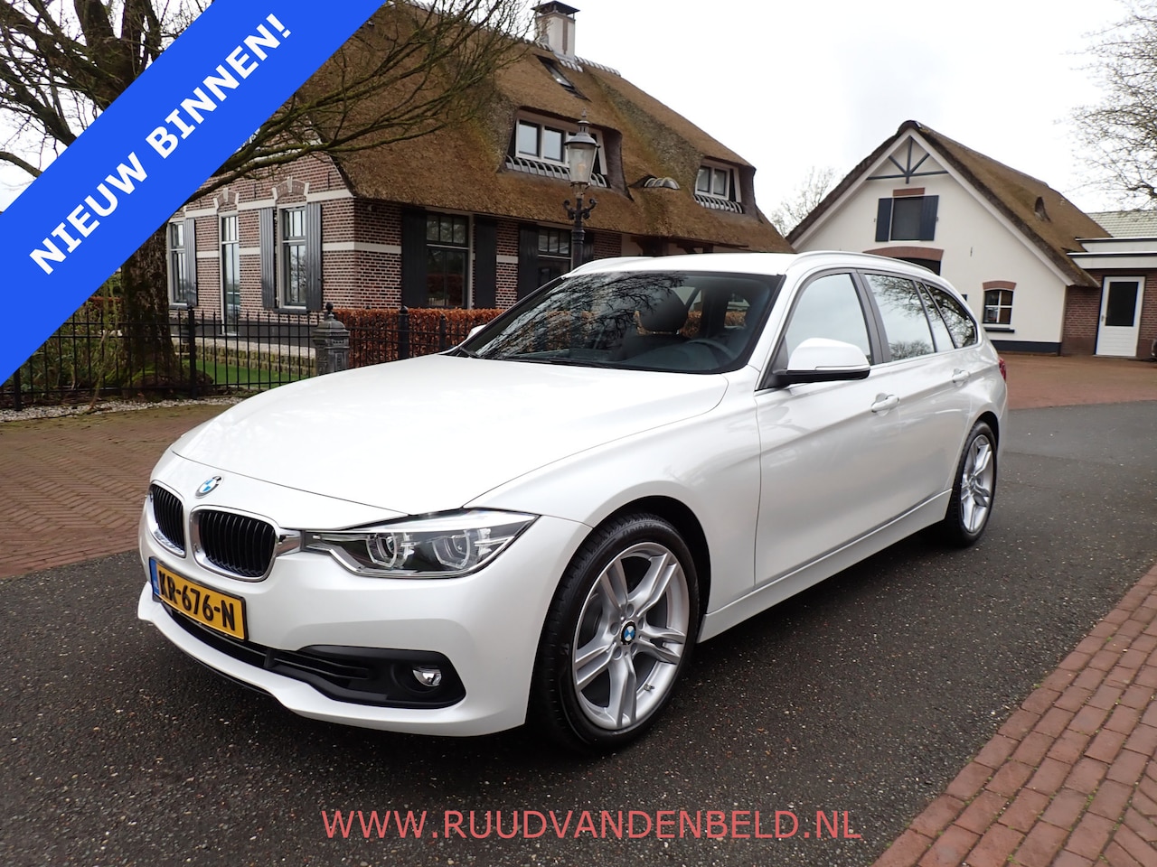 BMW 3-serie Touring - 320i High-Exe / NAVI / 18'' / SPORTLEER / BLUETOOTH / VOORSTOELEN VERWARMD - AutoWereld.nl