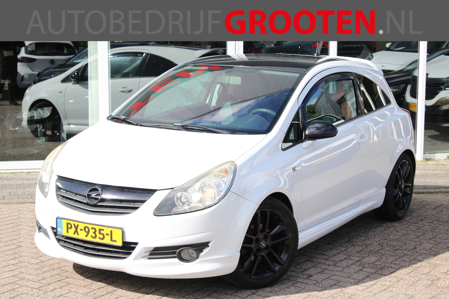Opel Corsa - 1.4-16V Sport 1.4-16V Sport - AutoWereld.nl