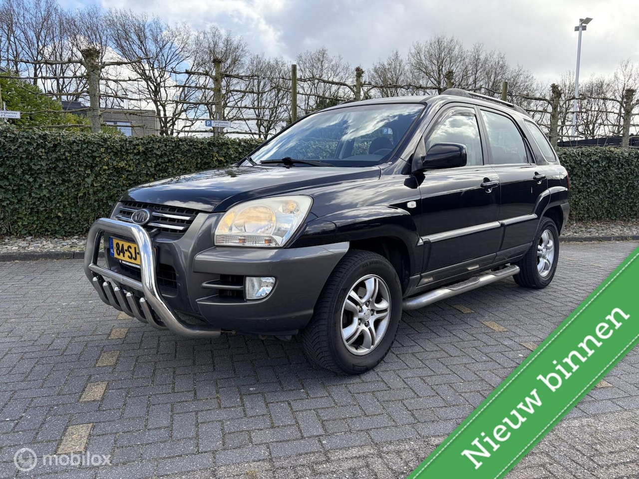 Kia Sportage - 2.0 CVVT Comfort AIRCO / BULL BAR / SIDE BARS / TREKHAAK / EXPORT - AutoWereld.nl