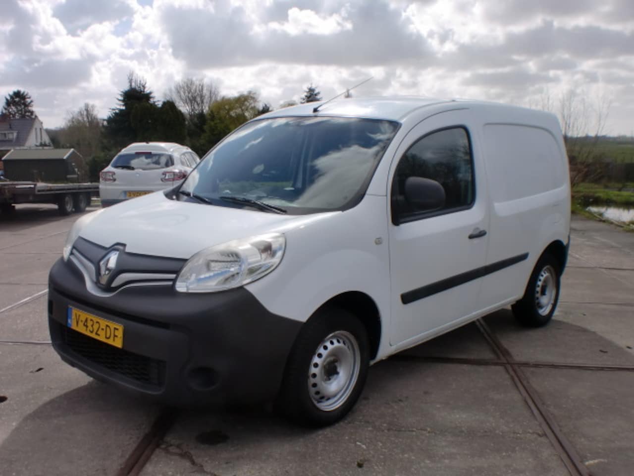 Renault Kangoo - 1.5 DCI AIRCO5DRS EU6 CRUISE BJ2017 LEASE€75 - AutoWereld.nl