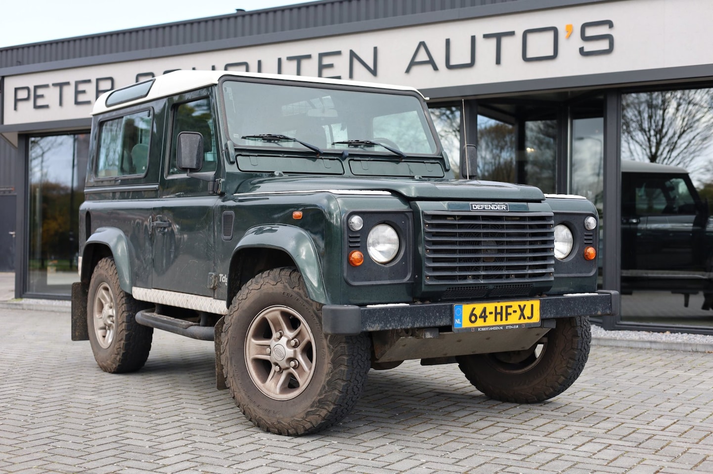 Land Rover Defender 90 - TD5 90 SW 6-Persoons X-Tech | Airco | Zeer Goed Onderhouden | - AutoWereld.nl