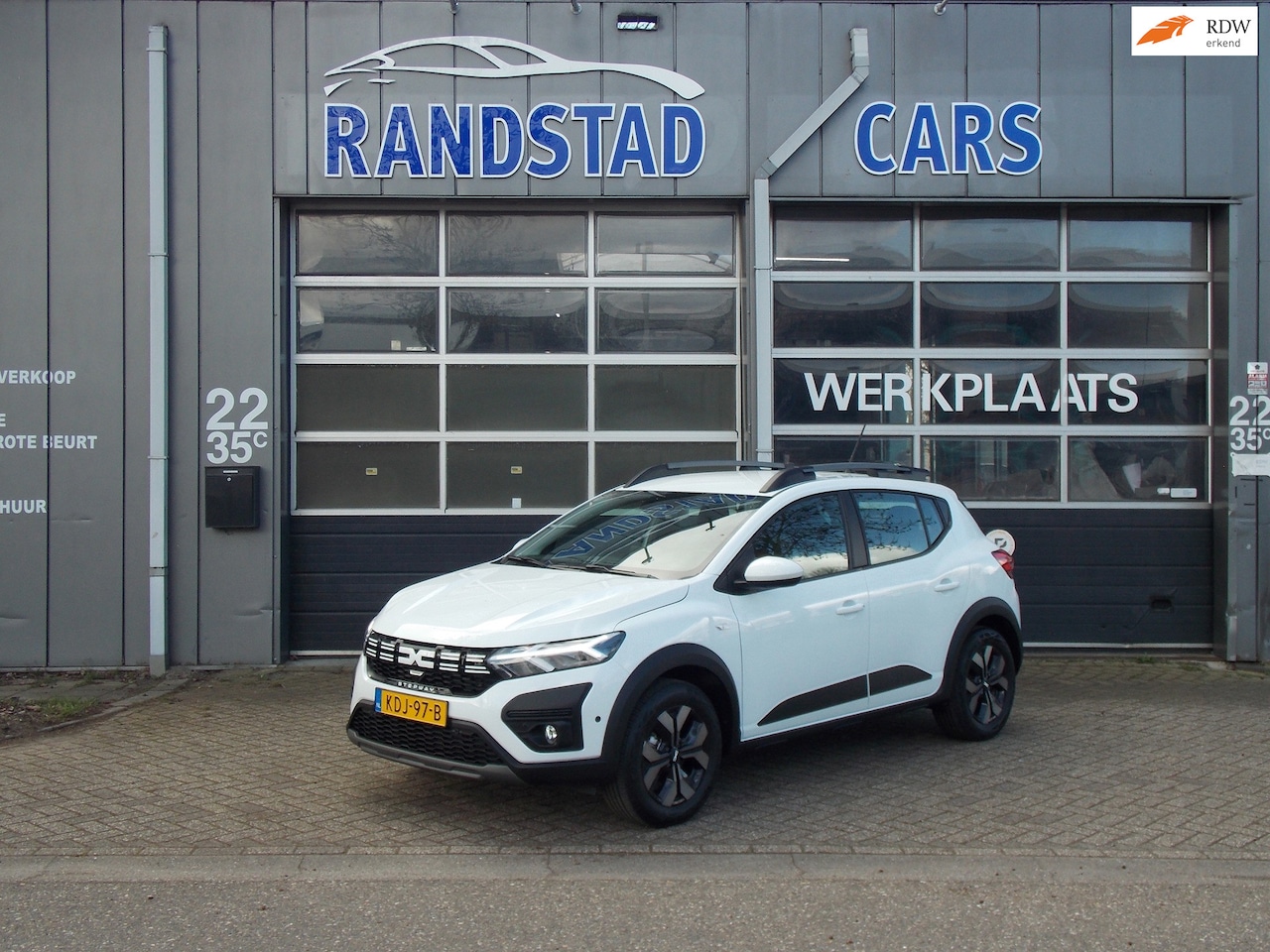 Dacia Sandero Stepway - 1.0 TCe 90 Extreme Carplay automaat Airco Elek Pakket 5Deurs 2025bj GARANTIE - AutoWereld.nl