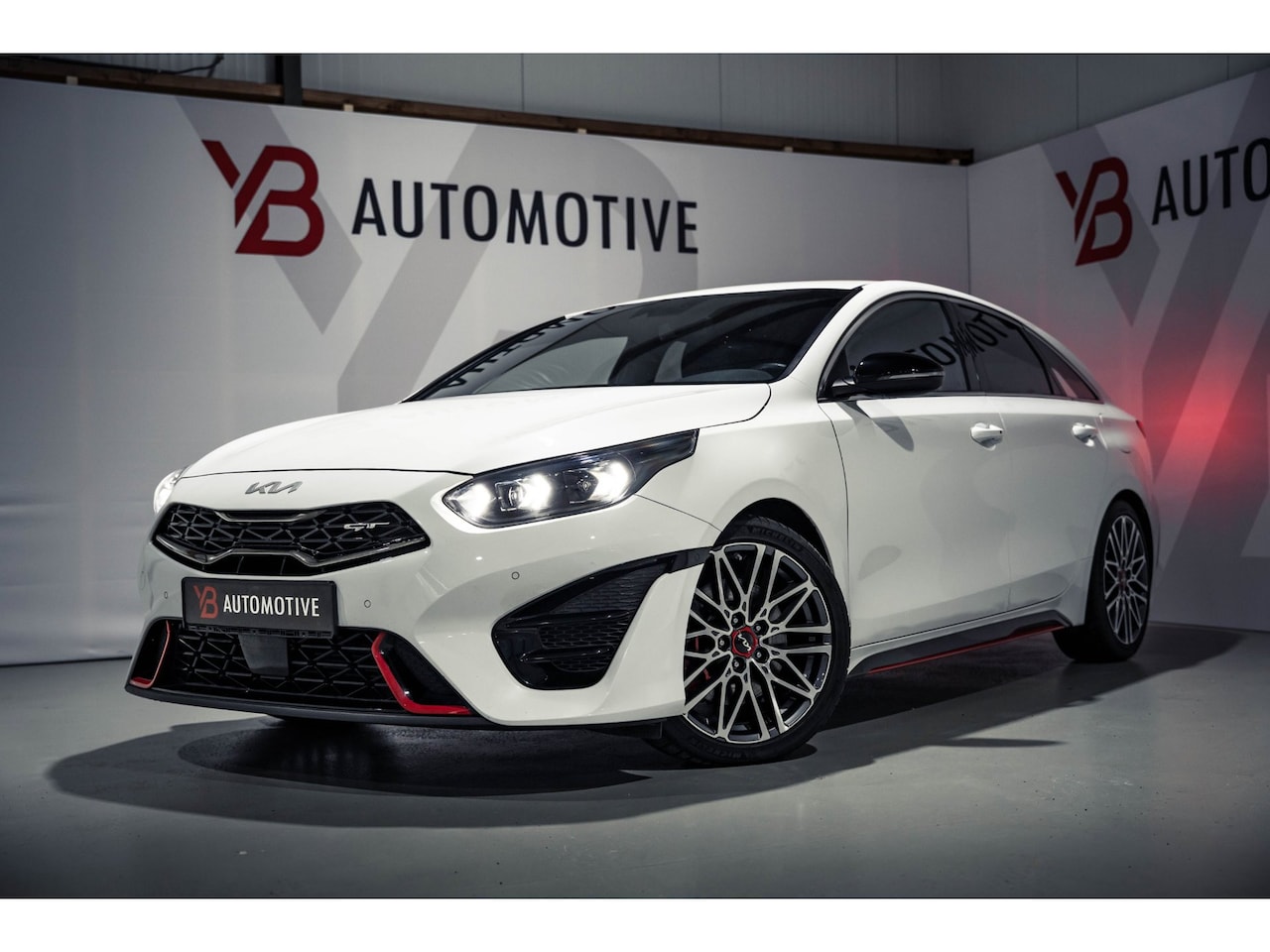 Kia Pro cee'd - 1.6 T-GDi GT 1.6 T-GDI GT - AutoWereld.nl