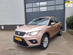 SEAT Arona - | 1.0 TSI Style Business Intense | Apple Carplay | Achterruit rijcamera | Keyless go & sta
