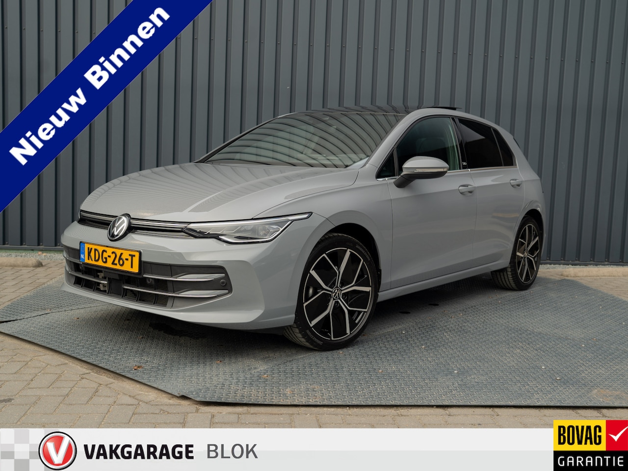 Volkswagen Golf - 1.5 eTSI 50 Edition | Panodak | Trekhaak wegkl. | Stoelgeheugen | Head Up | IQ Light | Pri - AutoWereld.nl