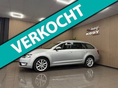 Skoda Octavia Combi - 1.4 TSI Greentech Ambition Business * Automaat / Panoramadak / Navigatie / NL Auto