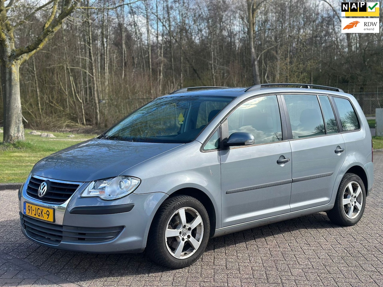Volkswagen Touran - 1.4 TSI Trendline/5 PERS/AIRCO/PARKEERSENS ACHTER - AutoWereld.nl