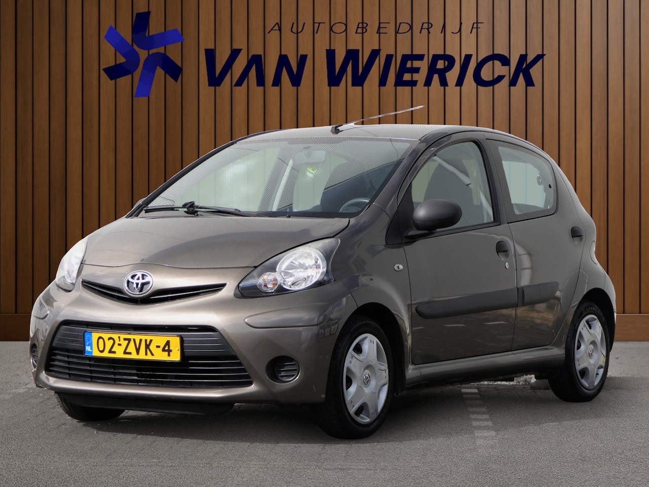 Toyota Aygo - 1.0 VVT-i Comfort 5-Deurs | Airco | NAP | Zuing! - AutoWereld.nl
