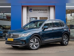 Volkswagen Tiguan - 1.4 TSI eHybrid PHEV Elegance | Trekhaak/1800kg | Camera | Leder | Matrix led | Adap crusi