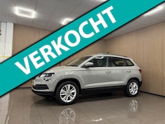 Skoda Karoq - 1.0 TSI Ambition Business * Elektr. Trekhaak / Carplay / Parkeersensoren / NL Auto