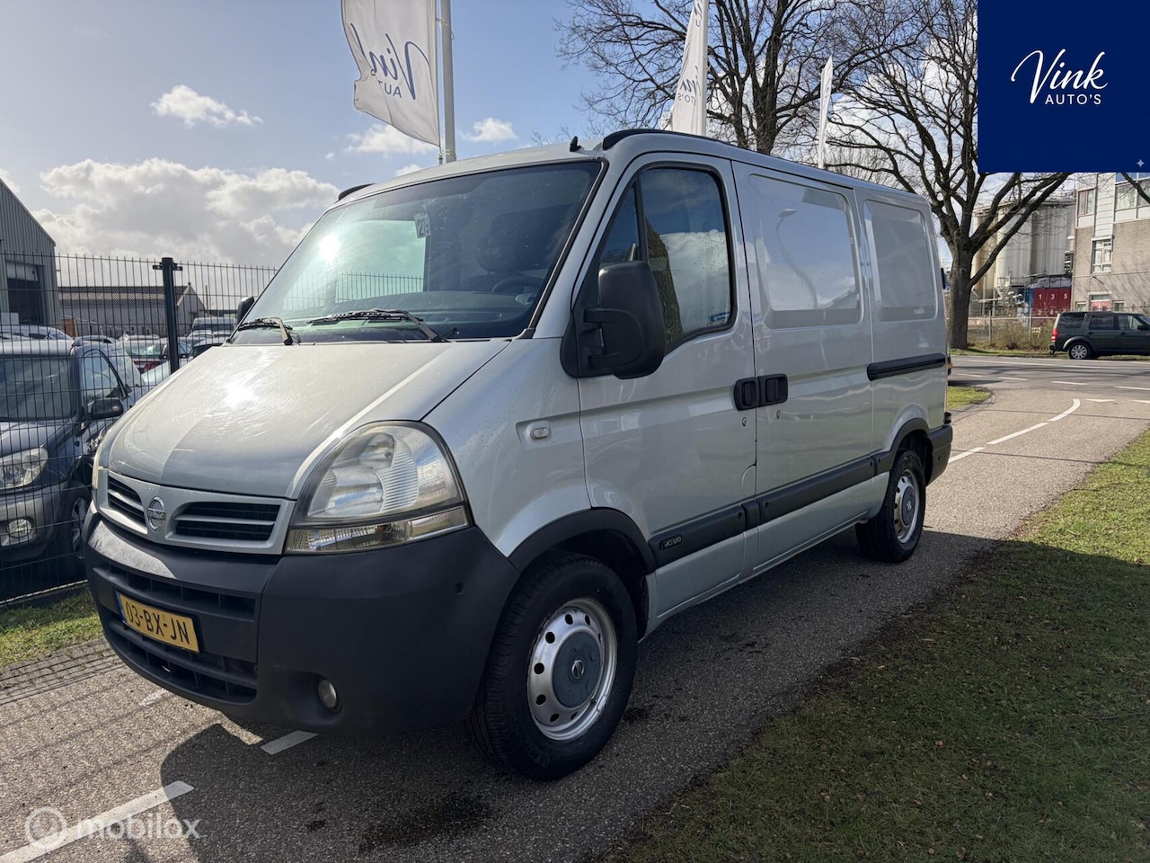 Nissan Interstar - bestel 115.33-308L 2.5dCi | AUTOMAAT | Rijklaar | 2x Schuifdeur | Airco | Trekhaak - AutoWereld.nl
