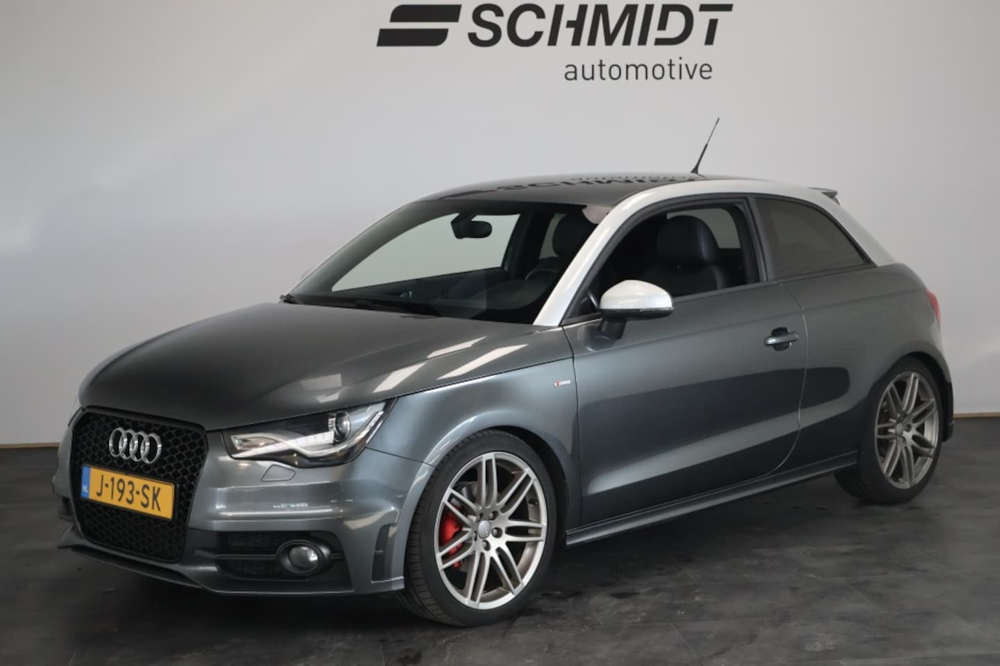 Audi A1 - 1.4 TFSI Attraction S Line | Sportstoelen | Bi-Xenon | Bluetooth - AutoWereld.nl