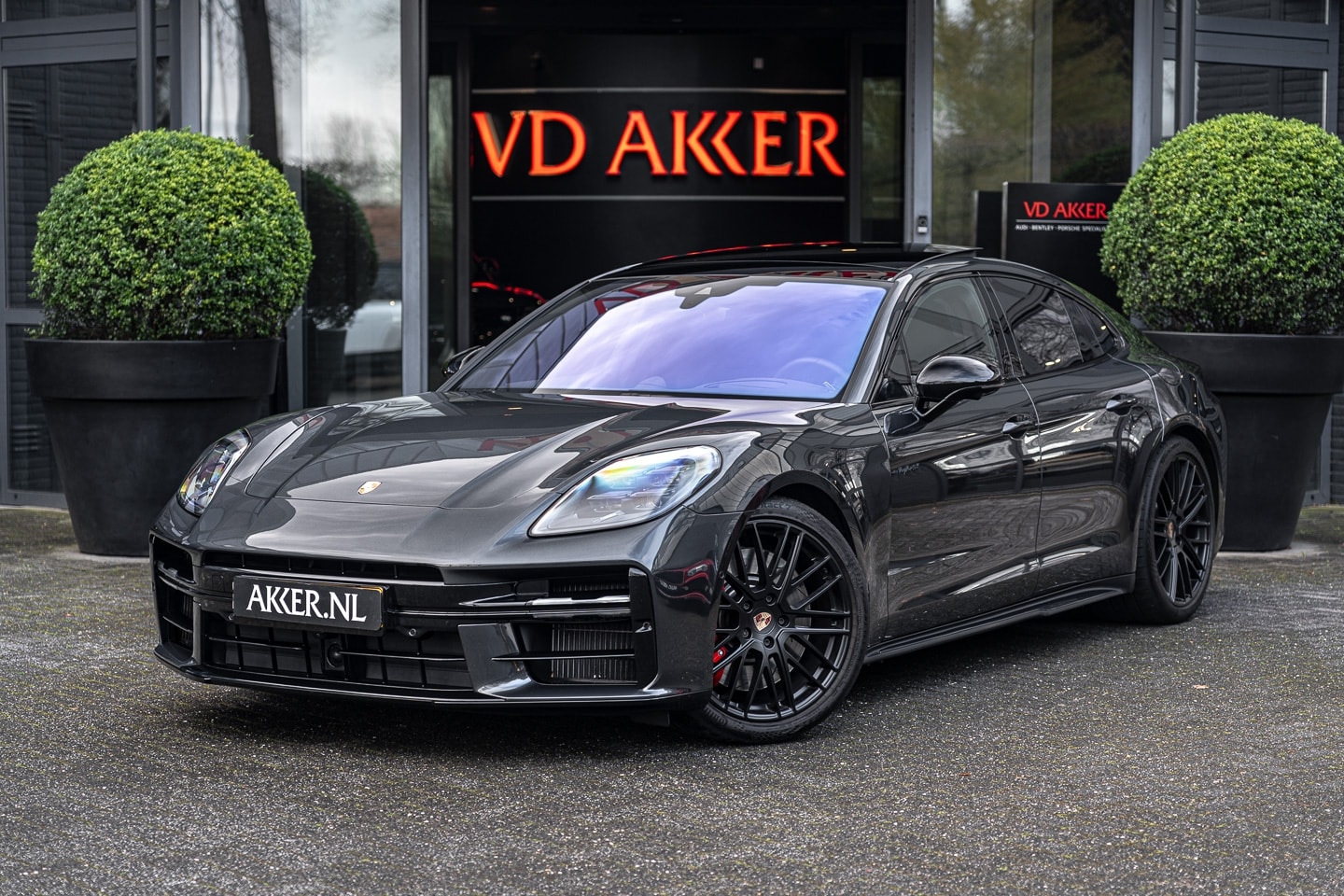 Porsche Panamera - 4S E-Hybrid NP 213K SportDesign | Active Ride | 4WSturing | Head-up | 360° Cam. | Matrix L - AutoWereld.nl