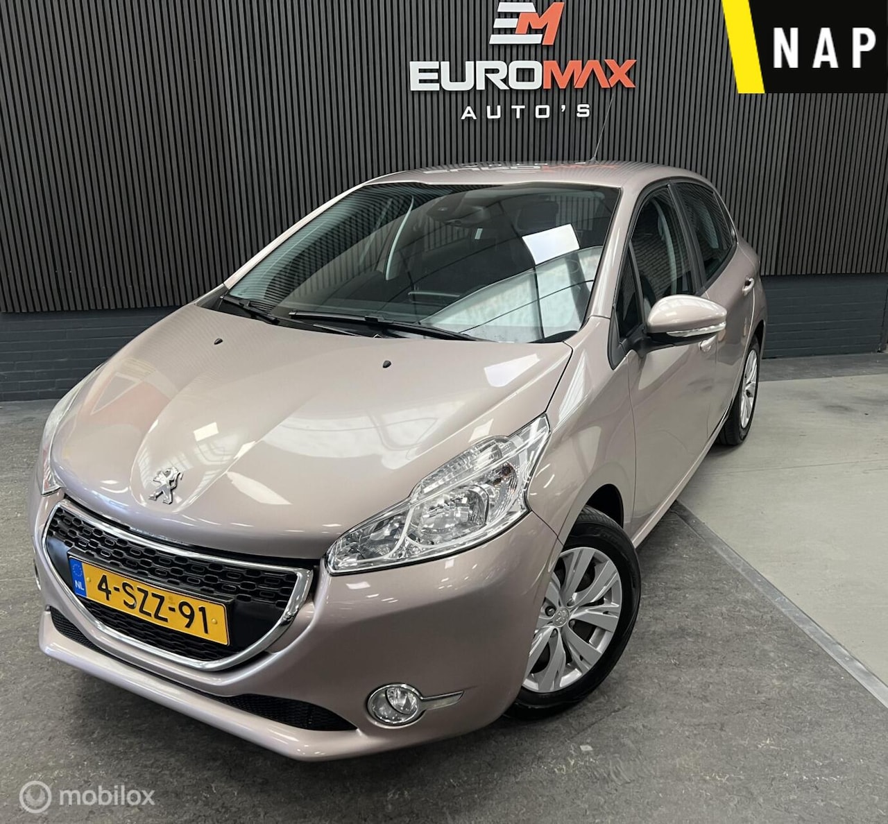 Peugeot 208 - 1.2 VTi Active NAP - Distr vrv - Cruise cntrl - AutoWereld.nl