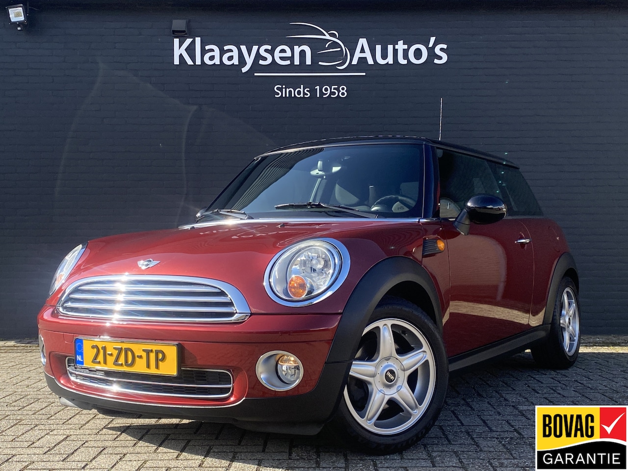 MINI Cooper - Mini 1.6 Chili 120 pk | airco | half leder interieur | cruise control | elektrisch pakket - AutoWereld.nl