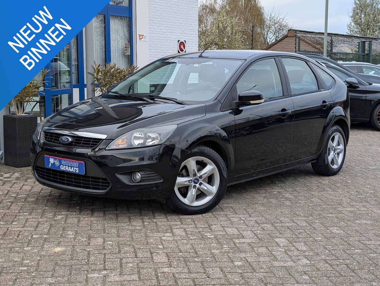 Ford Focus - 1.6 Titanium | Cruise Control, Bluetooth, Airco, 5 deurs, 16 inch, weinig km! - AutoWereld.nl