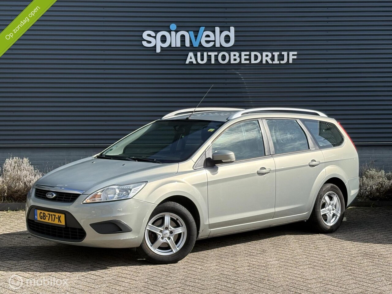 Ford Focus Wagon - 1.6 Trend - Airco - Parkeersensoren achter - - AutoWereld.nl