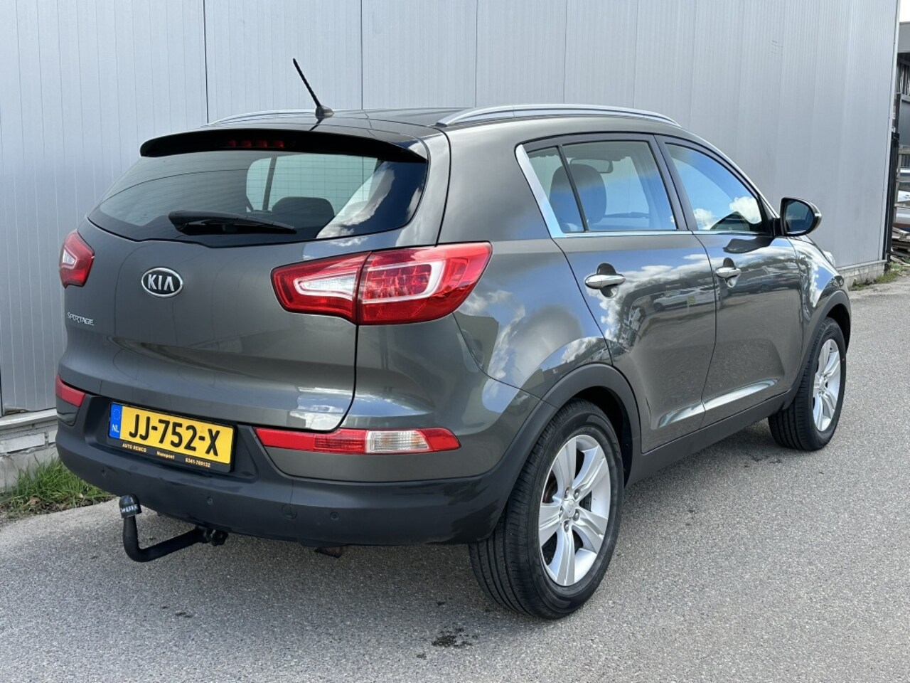 Kia Sportage - 2.0 X-ec. Plus F.Ed. AWD, leer, trekhaak - AutoWereld.nl