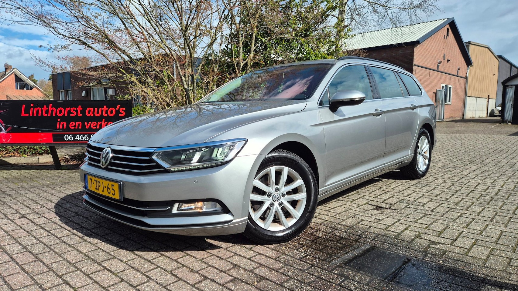 Volkswagen Passat Variant - 2.0 TDI Comfortline CLIMA-NAVI-2015 - AutoWereld.nl