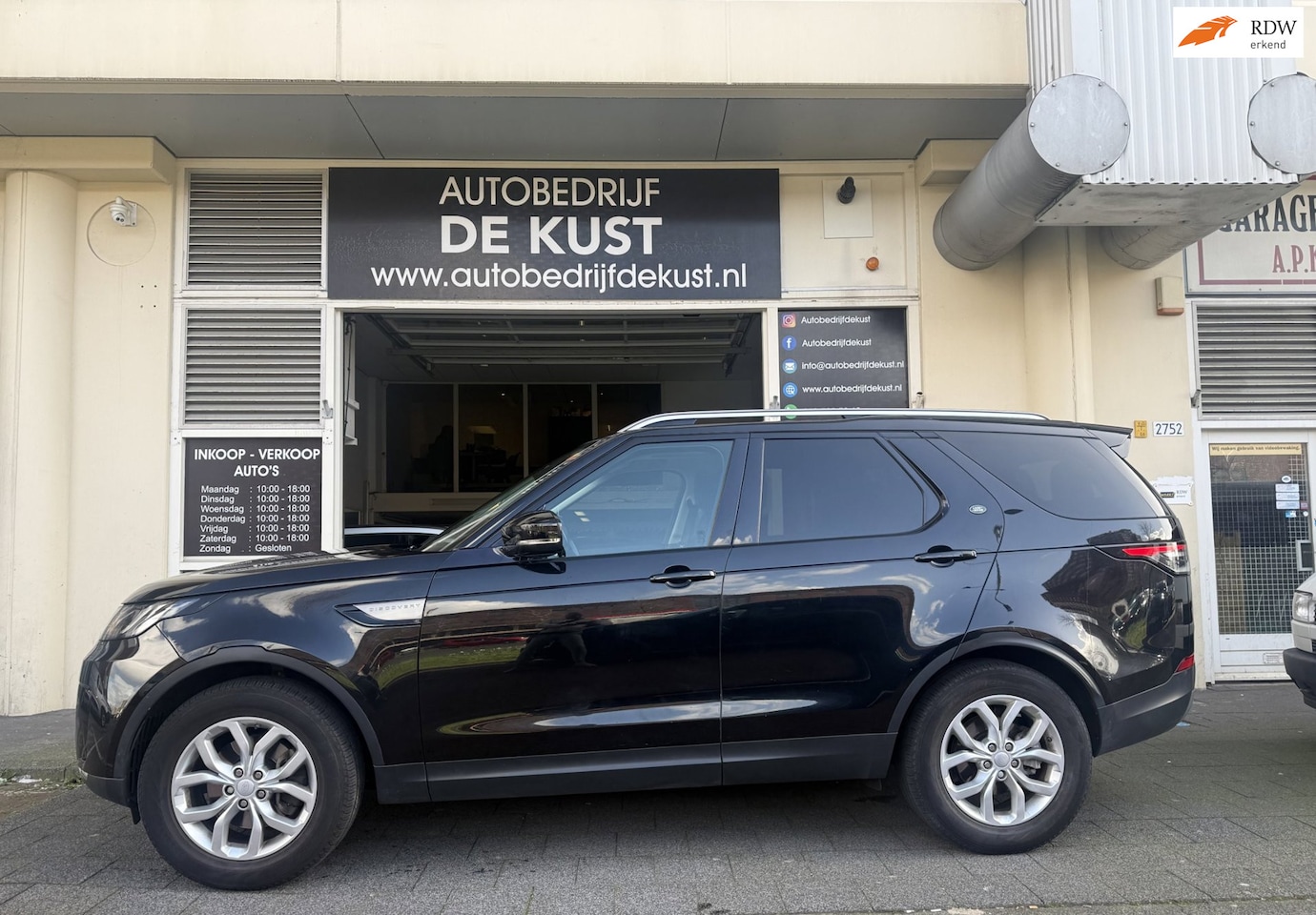 Land Rover Discovery - 2.0 Td4 AUT 2018 7P Pano - AutoWereld.nl