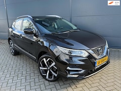 Nissan Qashqai - 1.2 Tekna/Automaat/camera/panorama/bluetooth/airco/cruise