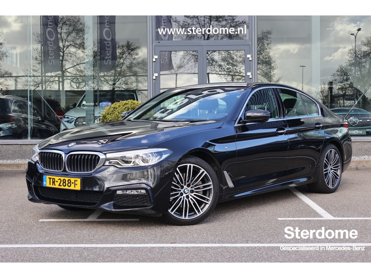 BMW 5-serie - 520d EDE High Executive M Sport pakket l LED Adaptief l Navigatie Professional l Airodynam - AutoWereld.nl