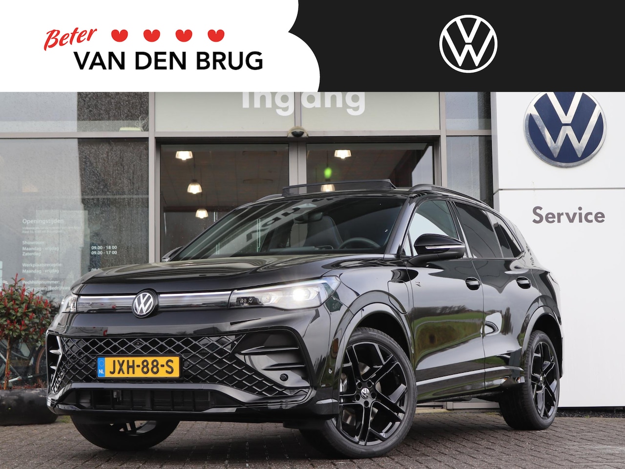 Volkswagen Tiguan - 1.5 272 pk eHybrid R-Line Edition | Blackstyle | Zwenkbare Trekhaak | Panoramadak | Head-u - AutoWereld.nl