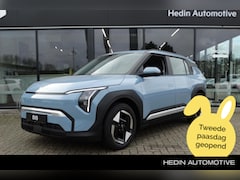 Kia EV3 - Air 58.3 kWh | Camera | Ad. Cruise | Betreft een demo, vraag naar de beschikbaarheid |