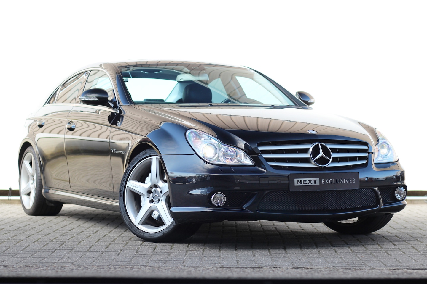 Mercedes-Benz CLS-klasse - AMG 55 | Pano | Carplay | Harman/Kardon | Memory - AutoWereld.nl