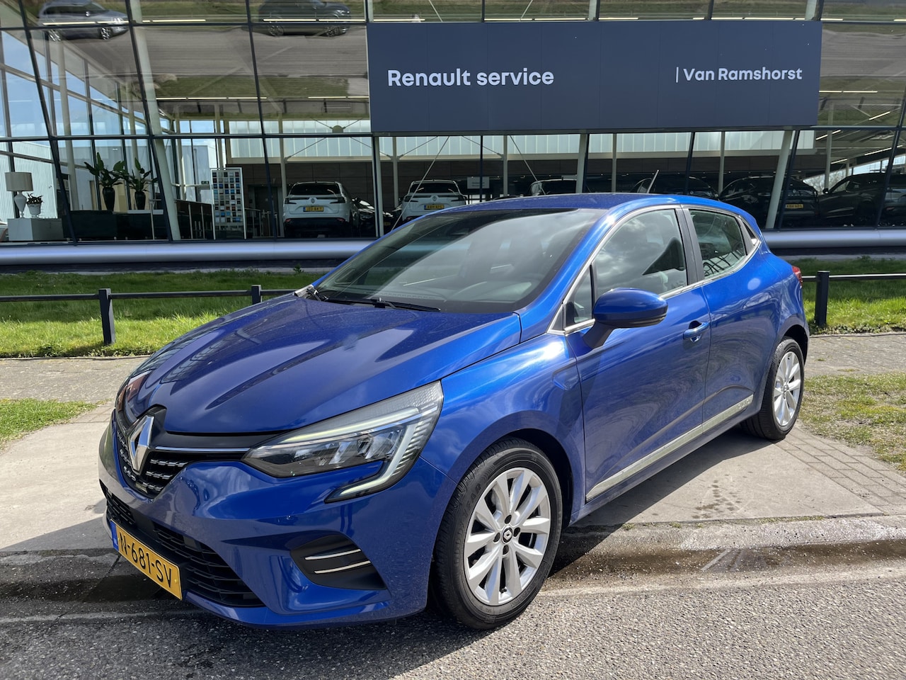 Renault Clio - 1.0 TCe Intens / Apple Carplay - Android Auto / Climate / PDC.Achter / Cruise / Lane assis - AutoWereld.nl