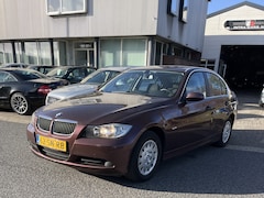 BMW 3-serie - 318d Business Line Navigatie, Clima.Inruil koopje Goed rijdende 318d(prijs is zo meenemen