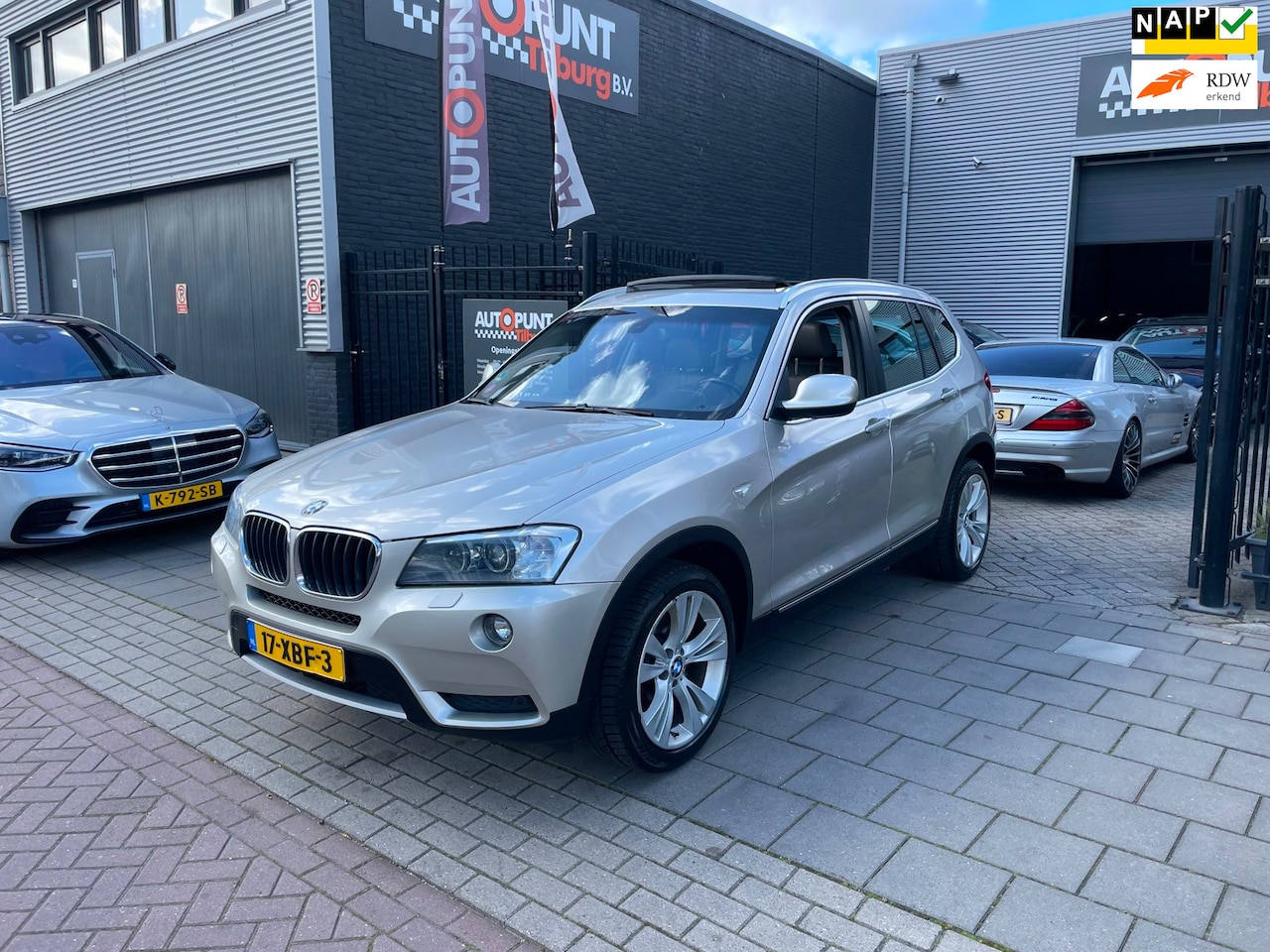 BMW X3 - XDrive20i High Executive 2e Eigenaar! Trekhaak Airco NAP APK - AutoWereld.nl