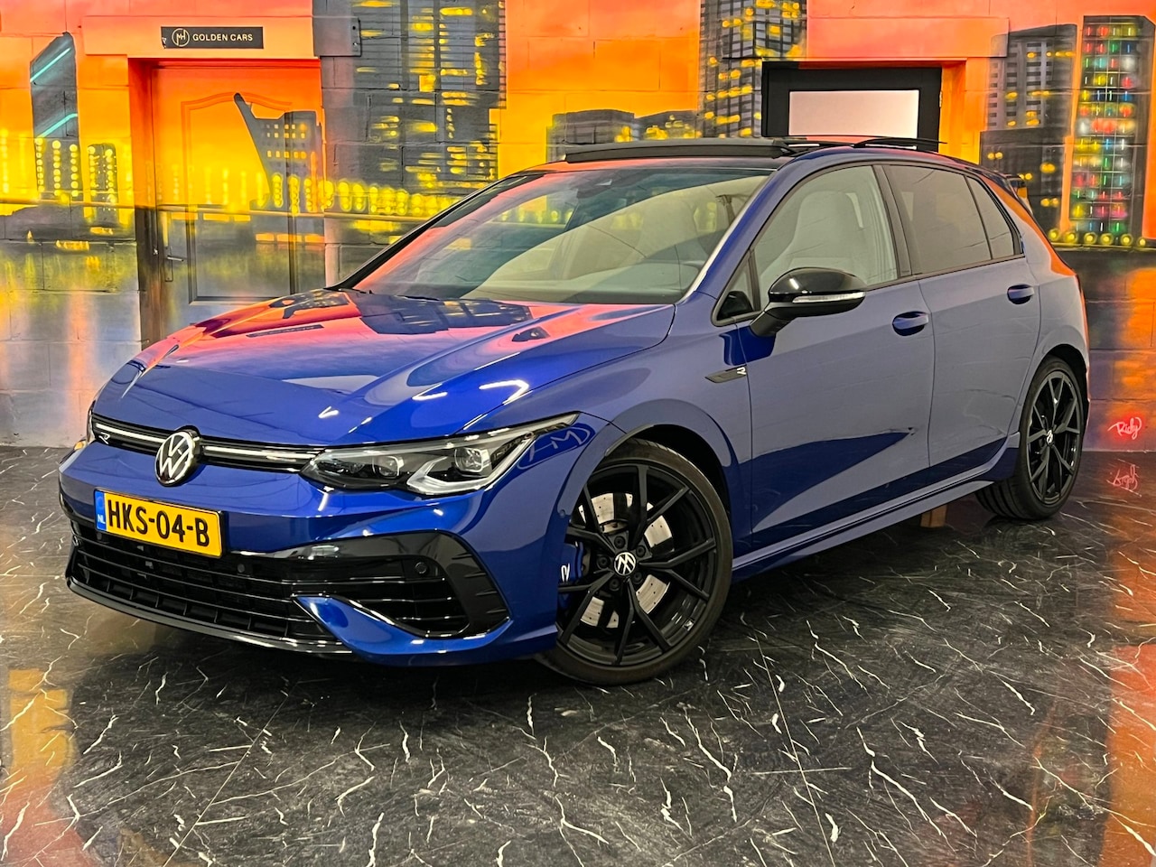 Volkswagen Golf - 2.0 TSI R 4Motion Akrapovic|Dealeronderhouden - AutoWereld.nl