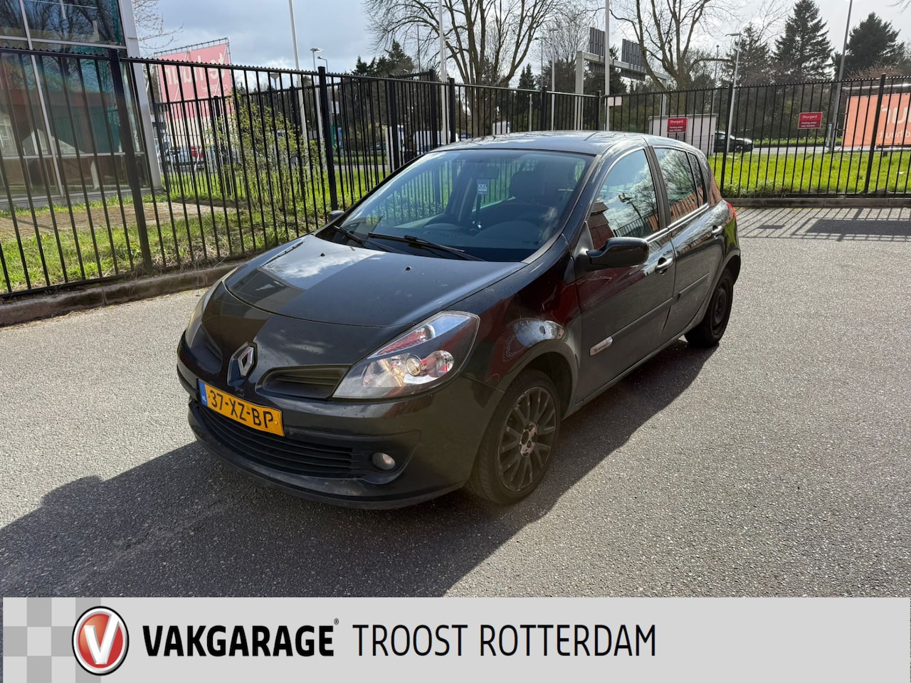 Renault Clio - 1.2 TCE Rip Curl | Multimediascherm | Airco | Inruilkoopje - AutoWereld.nl