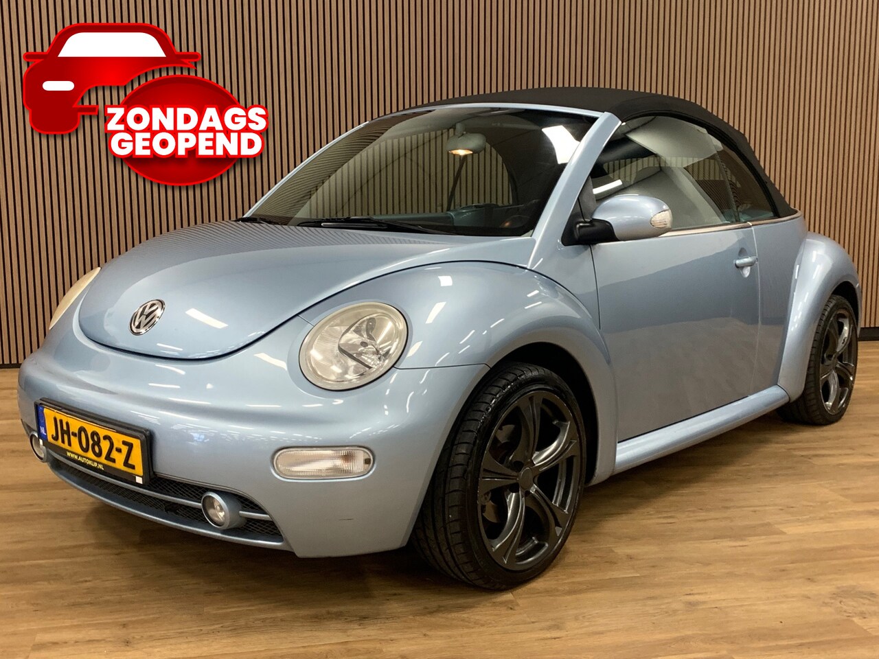 Volkswagen New Beetle Cabriolet - 1.6 Turijn Comfort|Airco|143000KM|Stoelverwarming| - AutoWereld.nl
