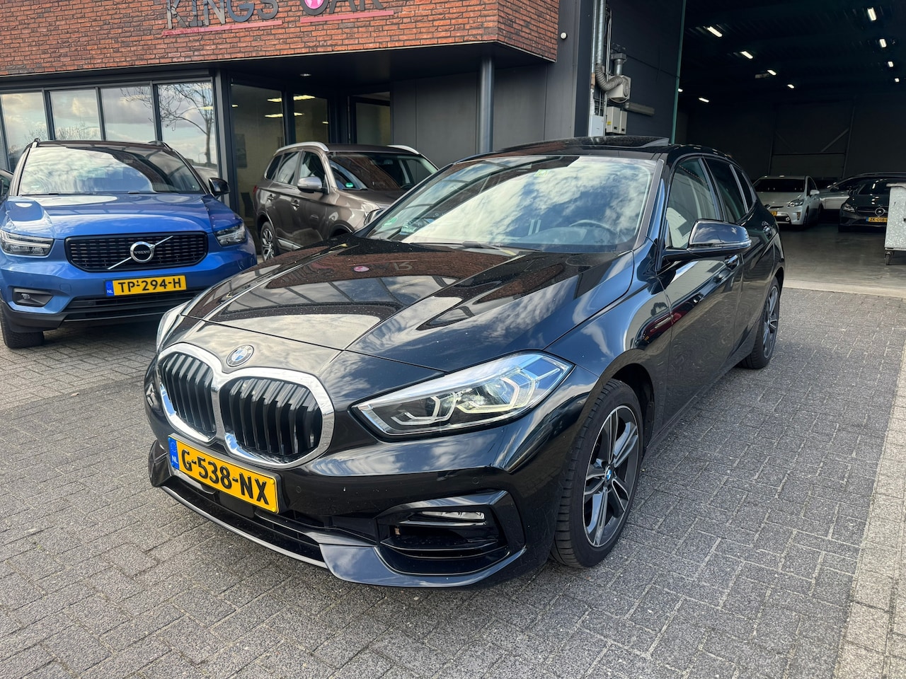 BMW 1-serie - 118i Executive AUTOMAAT CAMERA DAK DEALER OH ORIG NL NAP - AutoWereld.nl