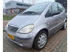 Mercedes-Benz A-klasse - 140 let op valt uit AUTOMAAT /APK/NAP