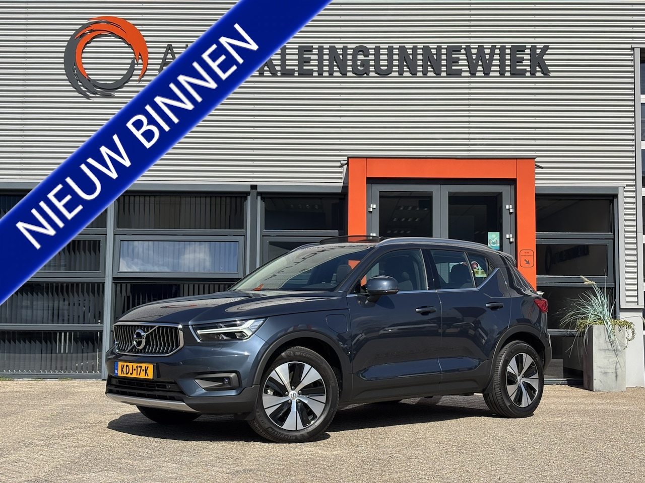 Volvo XC40 - 1.5 T4 Recharge Inscription Expression / Navi / Trekhaak / Lage KM'S! / Camera / - AutoWereld.nl