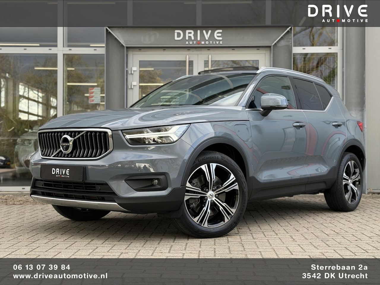 Volvo XC40 - 1.5 T5 Recharge Inscription |Pano|H/K|360CAM|Leer|Memory|PilotAssist|Trekhaak|Thunder Grey - AutoWereld.nl