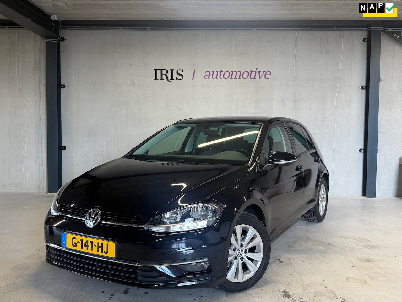 Volkswagen Golf - 1.0 TSI - Org NL - ACC - Carplay - Massage - Stoelverwarming - AutoWereld.nl
