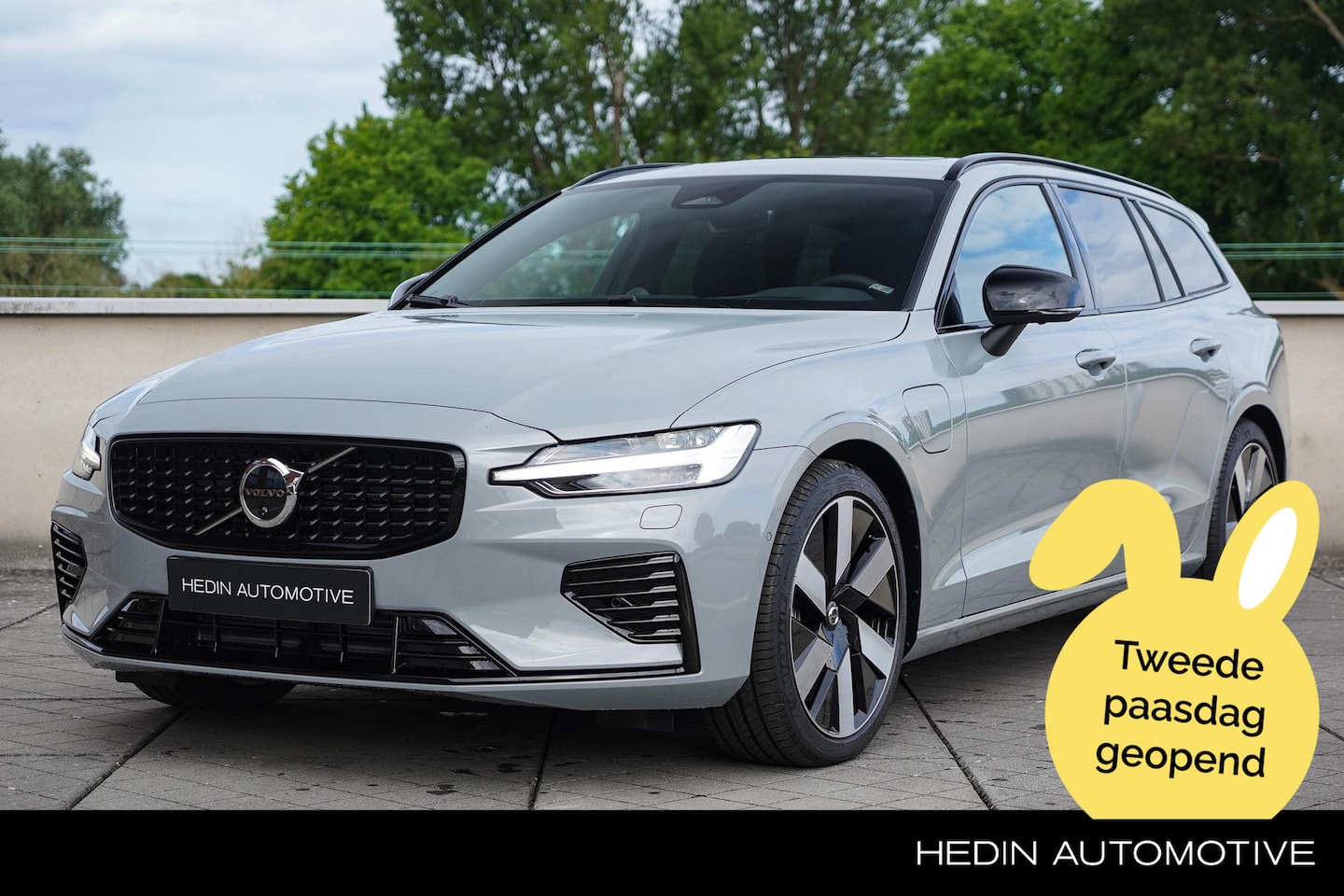 Volvo V60 - 2.0 T8 Plug-in hybrid AWD Ultra Dark 455PK | Bowers&Wilkins | 360 Graden Parkeercamera | P - AutoWereld.nl