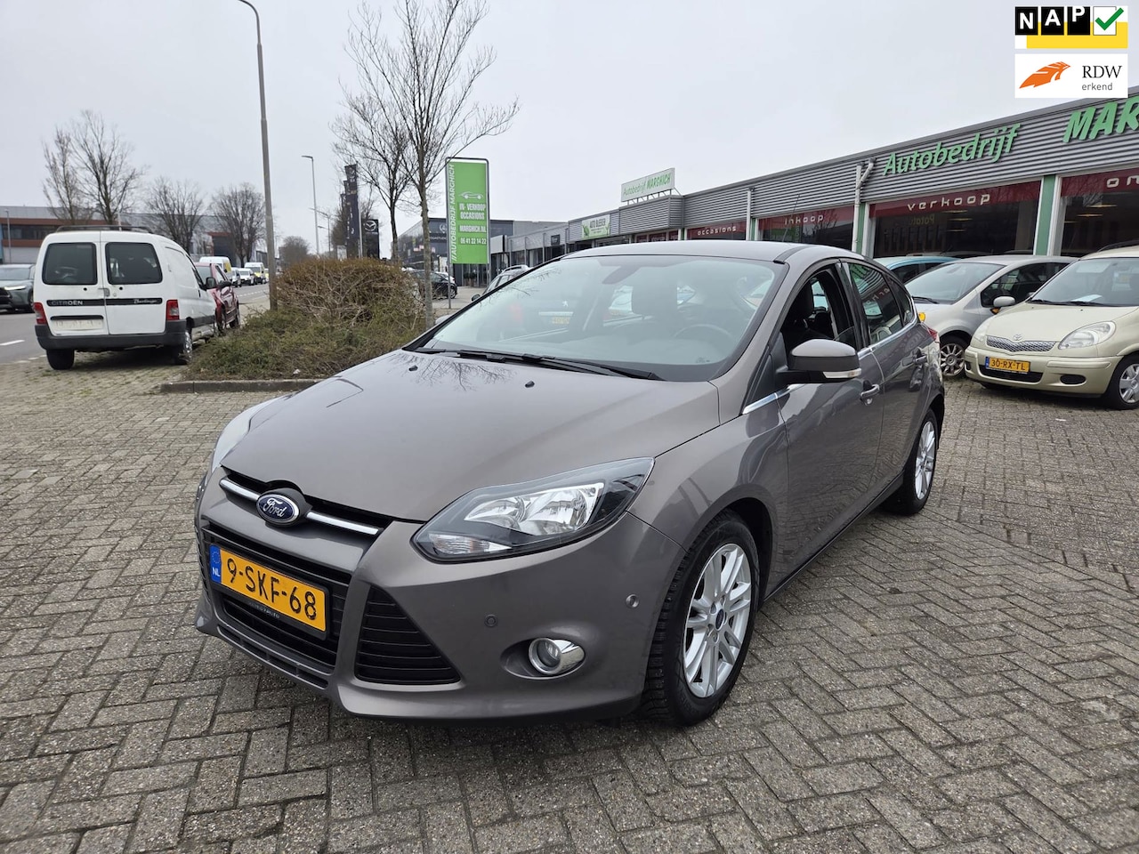 Ford Focus - 1.6 TDCI ECOnetic Lease Titanium|NAP|KEYLESS|HATCHBACK| - AutoWereld.nl