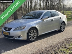 Lexus IS - 250 Luxury | Leder | Navi | Trekhaak | Camera | NAP