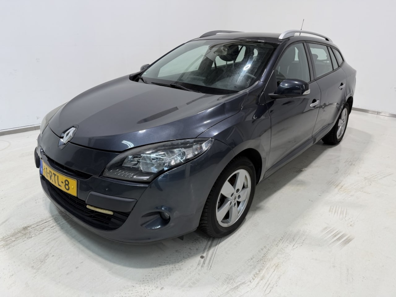 Renault Mégane Estate - 1.6 Dynamique - AutoWereld.nl