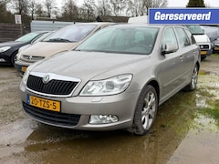 Skoda Octavia - 1.2TSI Elegance Business bak defect handelsprijs