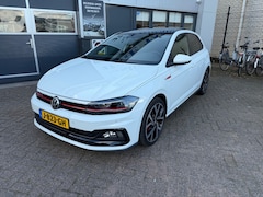Volkswagen Polo - 2.0 TSI GTI Camera, Beats, Pano, Nav. Virtueel dashboard
