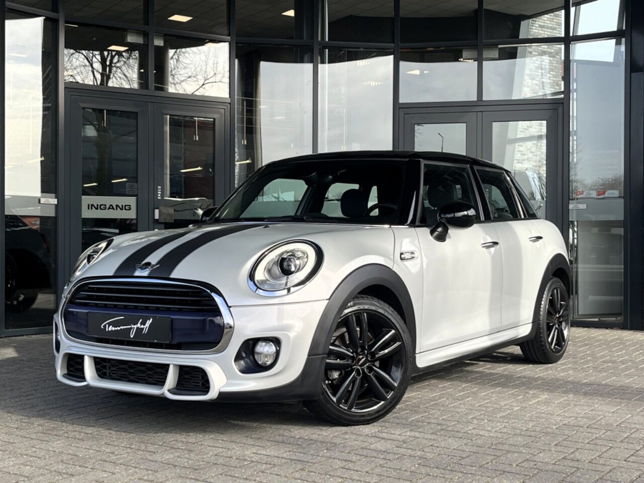 MINI Cooper - 1.5 COOPER JCW AERODYNAMICA - ORG. NL. - AutoWereld.nl