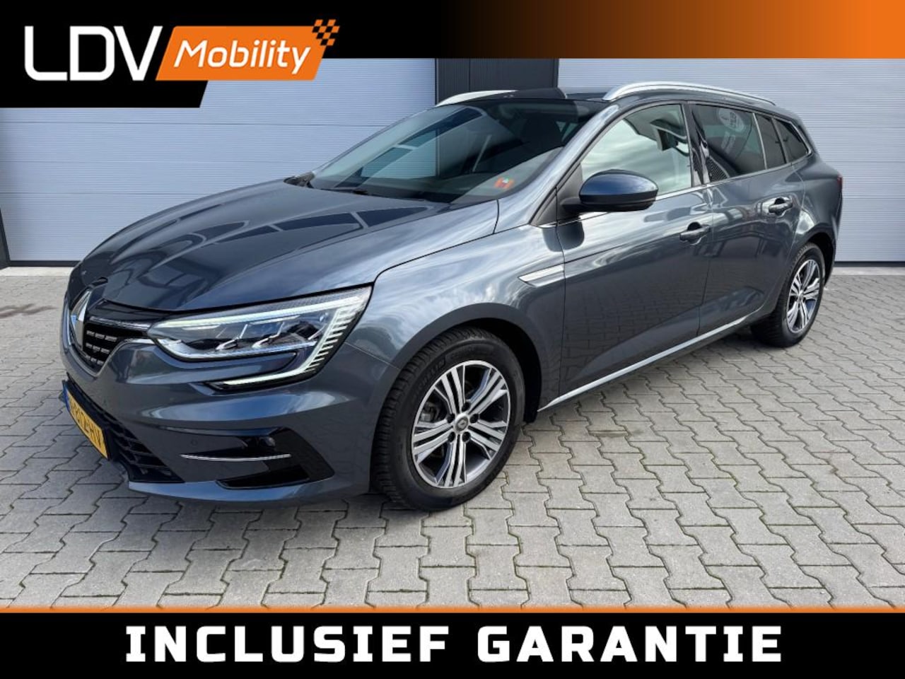 Renault Mégane - 1.3 TCE INTENS / Automaat / Trekhaak /  NAP / 51589 KM / Dealer onderhouden. - AutoWereld.nl