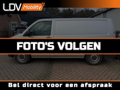 Volkswagen Transporter - 2.0 TDI L1H2 / NAP / APK t/m 03-2027 /PDC / Trekhaak / Apple Carplay / Airco / Historie aa